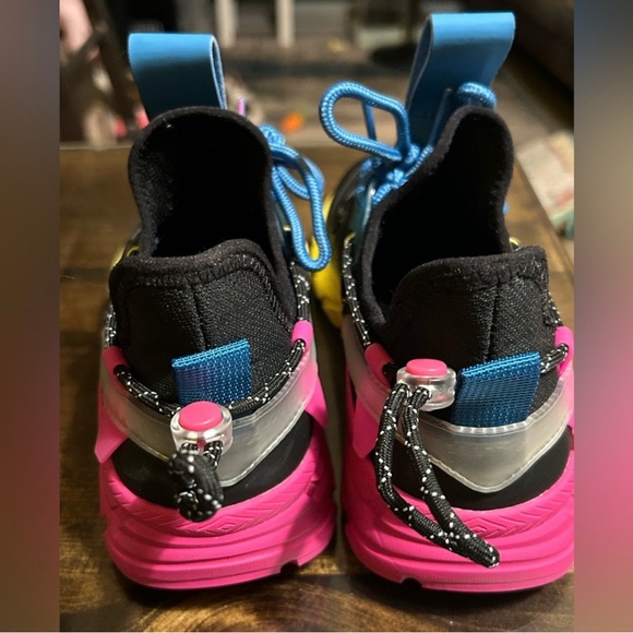 Steve Madden, Size 7.5, new - Picture 3 of 11